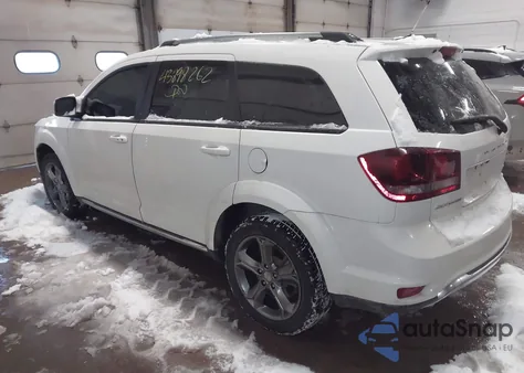 2017 Dodge Journey Crossroad Plus z USA, uszkodzony, nr VIN 3C4PDCGG6HT511556